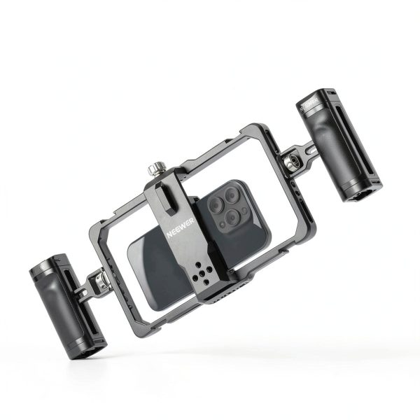 Neewer Universal Phone Cage Video Rig Bluetooth Shutter Side-6